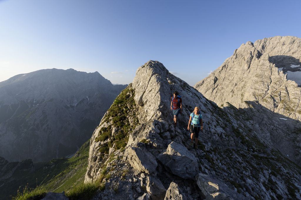 Über heiklere Wegabschnitte muss man sich vorab gut informieren, Foto: DAV/Wolfgang Ehn